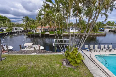 301 E Mcnab Road #215 1