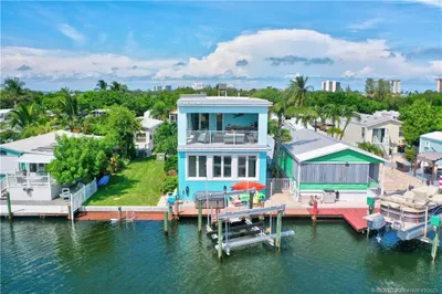 10851 S Ocean Drive #84 1