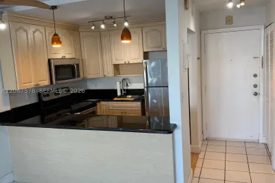 1990 Marseille Dr #303 1
