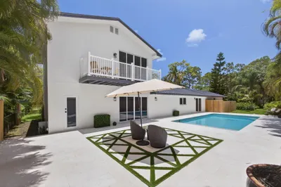 5672 Old Orange Road 1