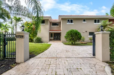 1543 Dorado Ave 1