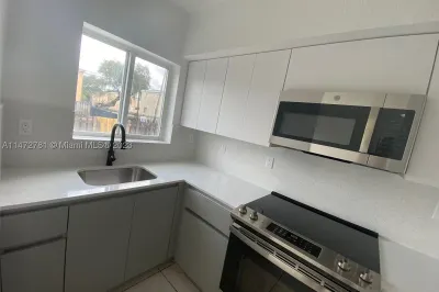 406 NW 84th Ter #406 1