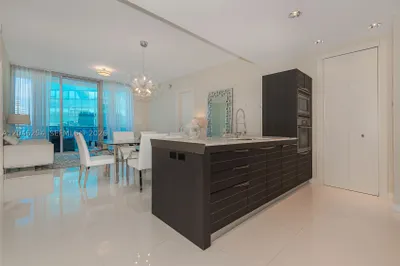 200 Biscayne Boulevard Way #5109 1