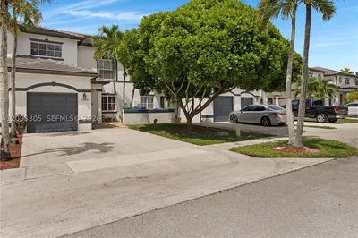 12913 SW 49th Ct 1