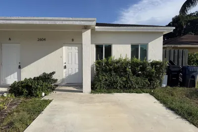 2604 NW 20th Street 1
