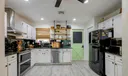 8876 SE Sunset Drive Photo