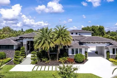 899 NW 120th Ave 1
