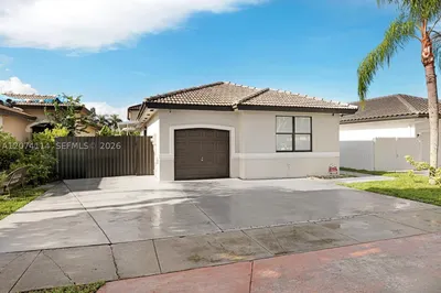 16082 SW 68th Ter 0 1