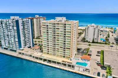 1410 S Ocean Drive #1508 1