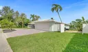 HUGE SIDE YARD PERFECT FOR AN ADDITION, NEW GARAGE OR SIMPLY PARK YOUR RV / TRAILER.