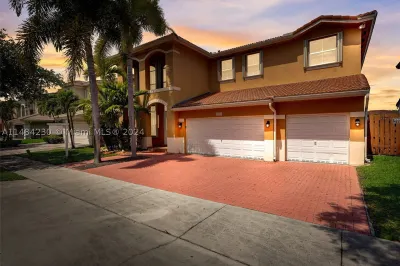 15883 SW 63rd Ter 1