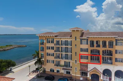 20 ORANGE Avenue #306 1