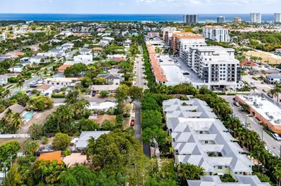244 E Boca Raton Road