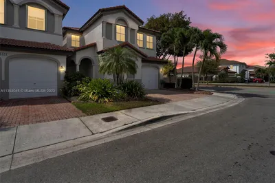 8188 NW 116th Ave 1