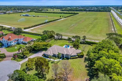 3950 Fieldview Way 1
