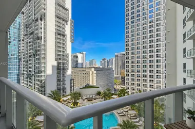 300 S Biscayne Blvd #T-1705 1