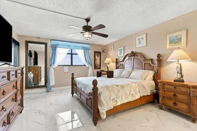 145 S OCEAN Avenue #611 1