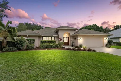 2167 SW Danforth Cir 1