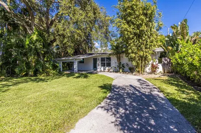 1751 SW 32nd Court 1
