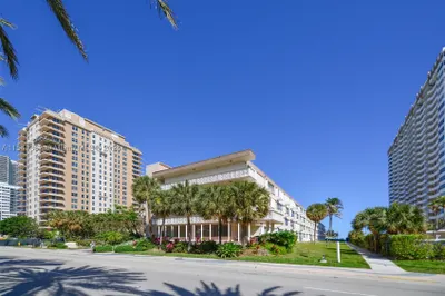 1936 S Ocean Dr #9A 1