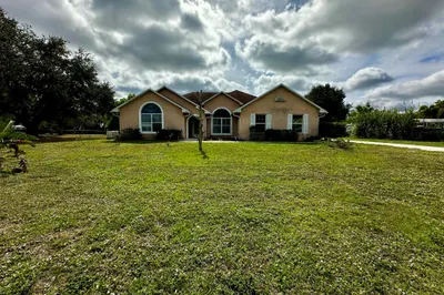 1502 SW 37th Court 1