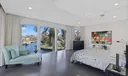 721 NE Lakeview Terrace Photo