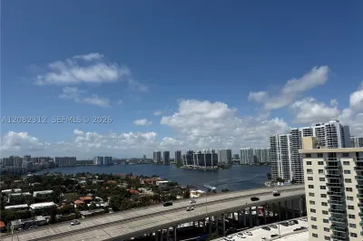 19380 Collins Ave #PH-11 1