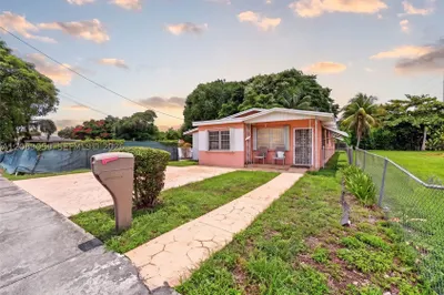 3111 NW 57th St 1