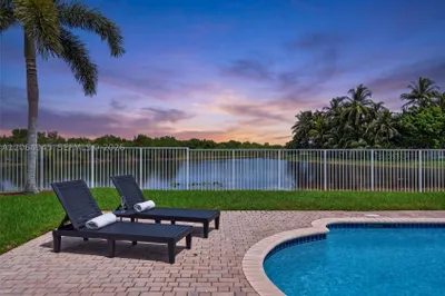 1038 Lavender Cir 1