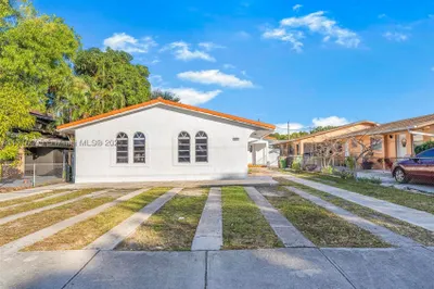 1341 SE 9th Ave 1
