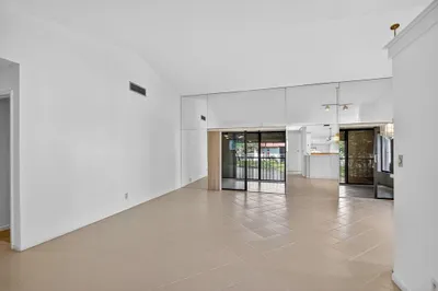 10631 OCEAN PALM Way #202 1