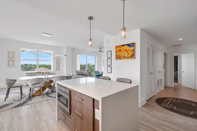 236 SE 5th Avenue #312 1