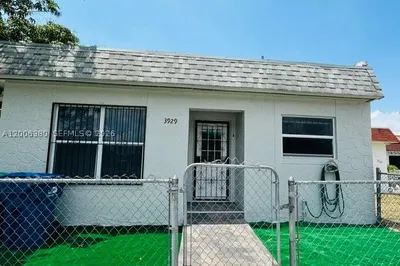 3929 NW 207th St Rd 1