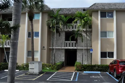 7480 Miami Lakes Dr #G307 1