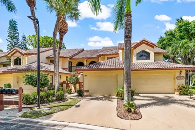 5335 10th Fairway Drive #3 1