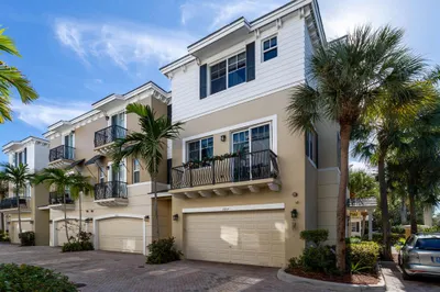 3837 NW 5th Terrace 1