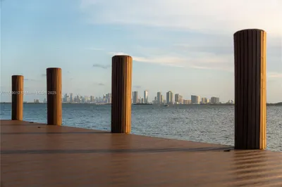 Dock