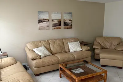 3037 Cornwall B 1