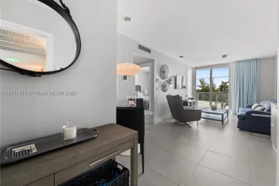 1215 West Ave. #409 1
