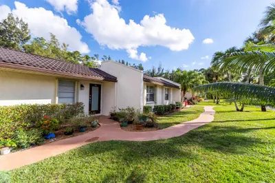 139 Lake Olive Drive 1