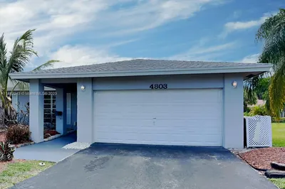 4803 Bayberry Ln 1