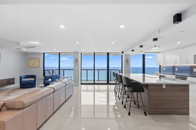 250 S OCEAN Boulevard #15D 1