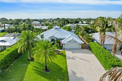 4689 SE Glenridge Trail 1