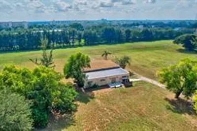 7194 Skyline Drive 1
