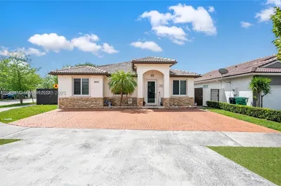 8900 NW 149th Ter 1