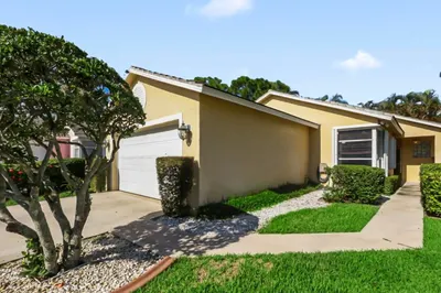 172 Harbor Lake Circle 1