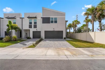 3902 SE Caladium Court 1