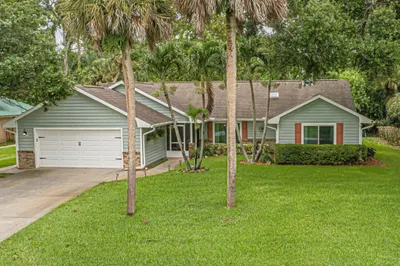 625 39th Court Sw 1