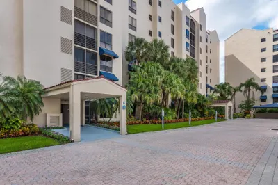 7568 Regency Lake Drive #502 1