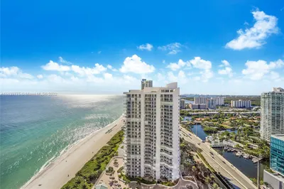16699 Collins Ave #3009 1